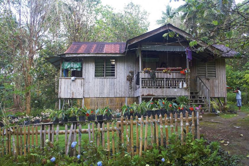 Собственно, домик по-соседству ) Собственно, домик по-соседству )