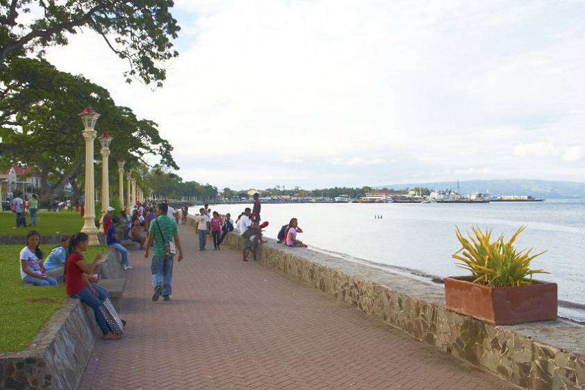 Очередное фото набережной ) Очередное фото набережной )