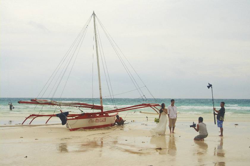 То ли вправду женятся, то ли для журналов фоткаются... То ли вправду женятся, то ли для журналов фоткаются...