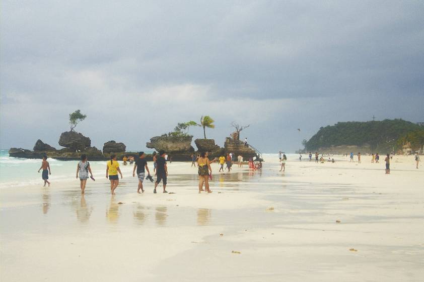 Основной пляж - white beach Основной пляж - white beach