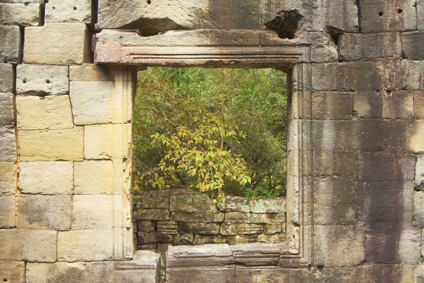 Очень грозное окно, не правд ли? ))) Очень грозное окно, не правд ли? )))