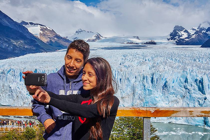 Часть семьи, что меня катали по парку ))) Часть семьи, что меня катали по парку )))