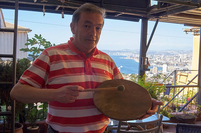 Люди на улицах города