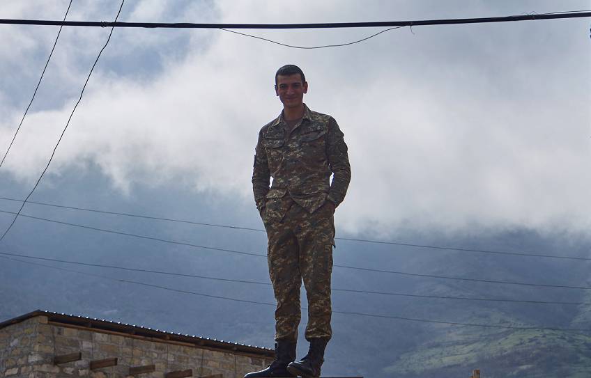 Люди в Нагорном Карабахе