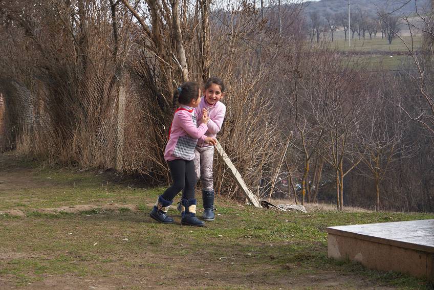 Люди в Нагорном Карабахе