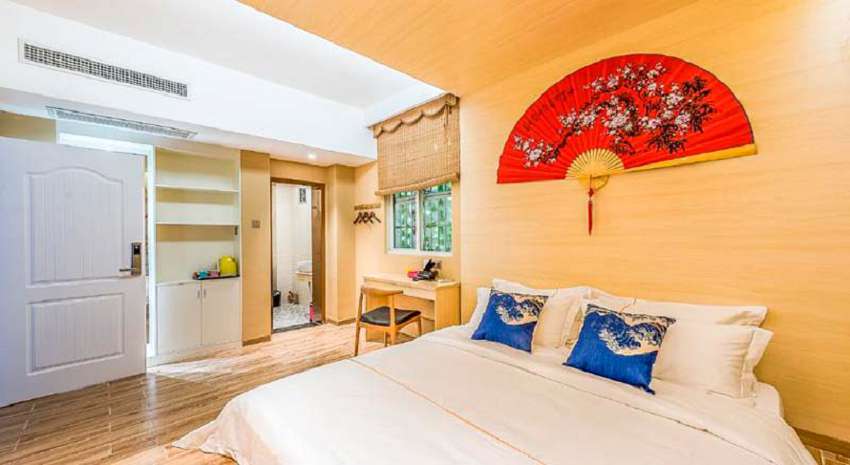 санья китай отели. Sanya-Fenglin-Night-Theme-Hotel