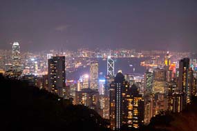 Пик Виктория. Как добраться до самого красивого места в Гонконге?